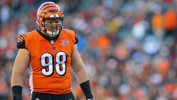 Nov 26, 2017; Cincinnati, OH, USA; Cincinnati Bengals defensive tackle Ryan Glasgow (98) against the Cleveland Browns at Paul Brown Stadium. Mandatory Credit: Aaron Doster-USA TODAY Sports